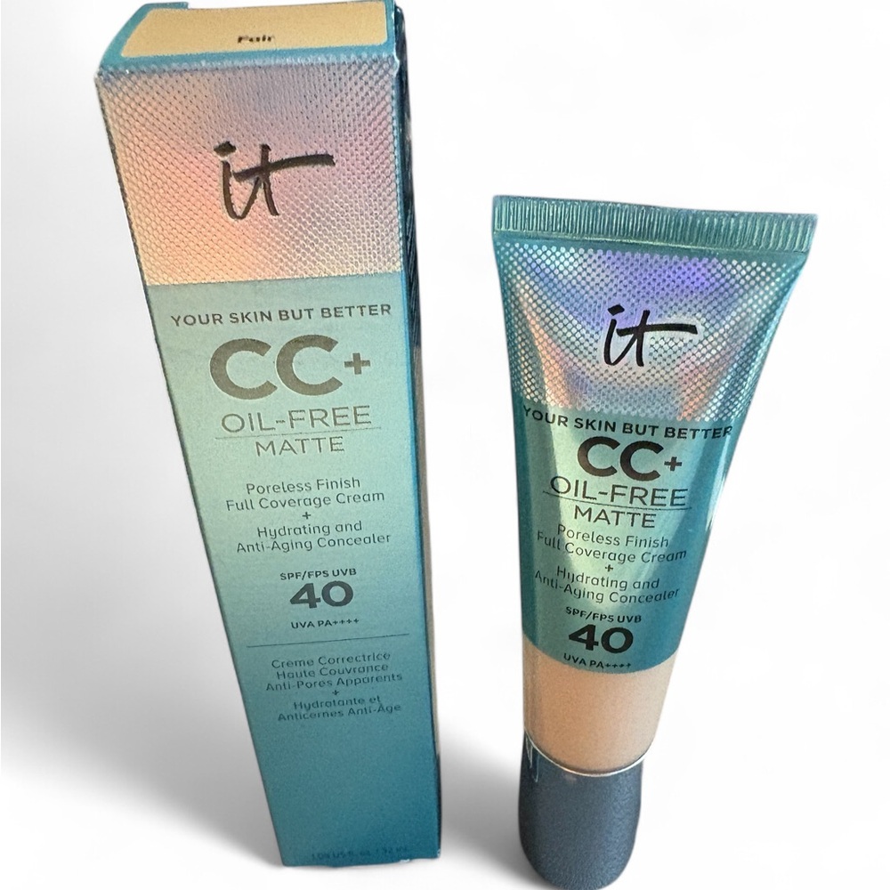IT Cosmetics CC+ Oil-Free Matte Cream in Fair NIB